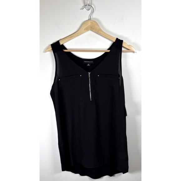 Tops - Fortune + Ivy Sleeveless Top Tank Medium Black Front Zip Silver Mixed Media‎ NEW